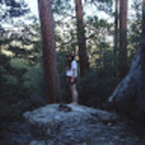 Meet your Posher, Kelly - Picture 1 of 1